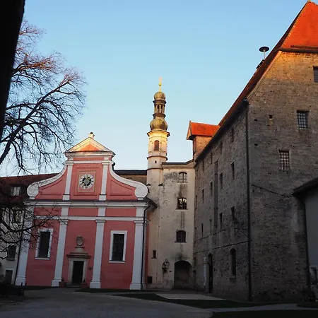 Apartamento Burgvier Familienwohnung In Der Burg